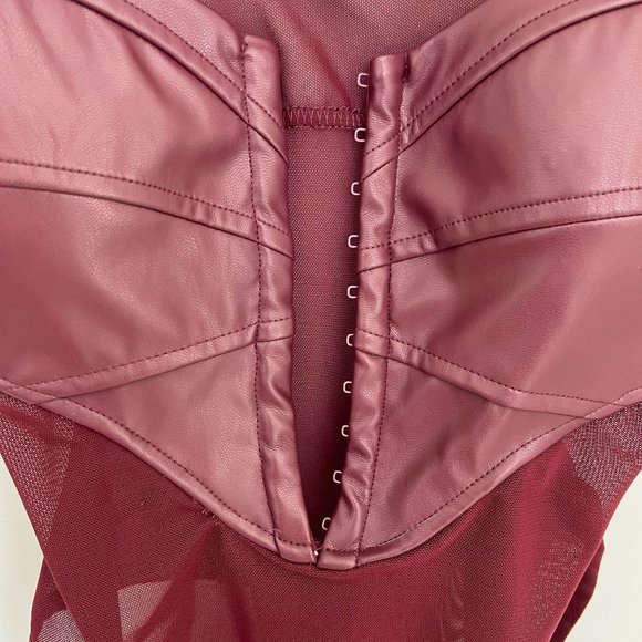 NWOT | Fashion Nova | Hooked On Her Corset Bodysuit | Small | Wine - Picture 11 of 13